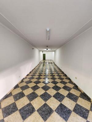 ALUGO SALÃO COMERCIAL